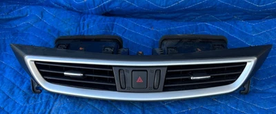 ‼️ 2015-2019 NISSAN MURANO CENTER DASH AC VENT W/ EMERGENCY HAZARD SWITCH OEM ‼️ - Image 1 of 4
