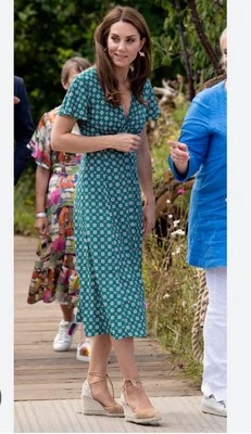 SANDRO DARK GREEN S/S MEDALLION MIDI DRESS US6 38”B 28”W 42”H 46”L ASO POW - Image 1 of 4