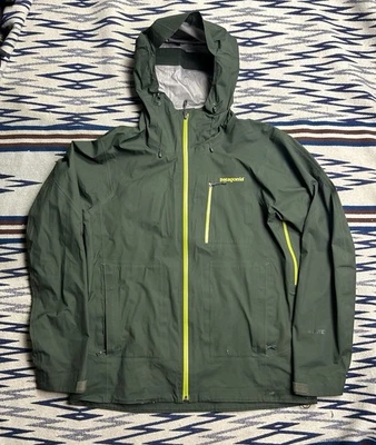 Jaqueta masculina Patagonia Leashless Goretex grande verde escalada capa dura - Imagem 1 de 4