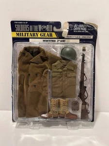 1:6 Formative International Soldiers of the World WWII Infantryman Military Gear - Picture 1 of 10