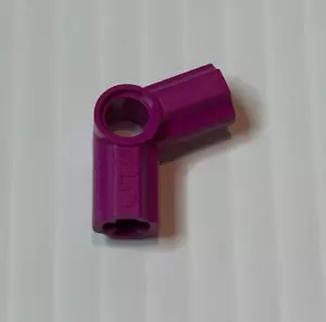 1 LEGO 32015 Technic Axle & Pin Connector Angled #5, 112.5° Degrees MAGENTA PINK - Picture 1 of 1