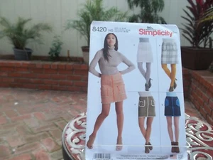 Simplicity Ladies Skirt in Two Lengths Pattern 8420 Uncut, Sizes 6-14 - Picture 1 of 3