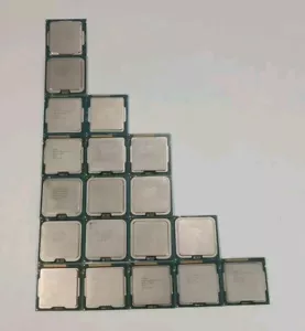 Intel CPU Mix (Lot of 19) Pentium, Pentium Dual Core, Core i3 Please See Details - Picture 1 of 3