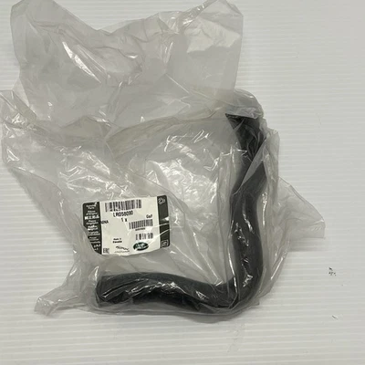 Genuine Land Rover Defender 07-16 water hose LR058090 - Image 1 of 4