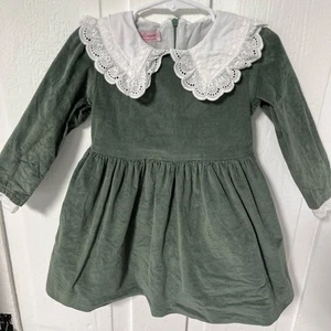 La Coqueta Mosta olivgrünes Kleid mit Spitzenkragen und Bündchenbesatz Gr. 3 - Bild 1 von 7
