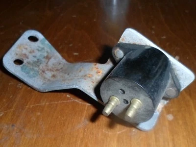 Interruptor de luz de freno NORS para frenos eléctricos Oldsmobile 55 56 reemplaza 1998121 Foto 1 de 4