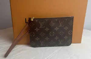 Louis Vuitton Loop Hoop Pochette Monogram Canvas Wristlet - Picture 1 of 18