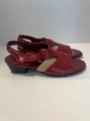 SAS Shoes Womens Size 7.5 S Suntimer Red Leather Sandals Open Toe Tripad Heeled - Image 1 of 4