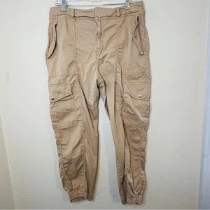 Lauren Ralph Lauren Tan Cargo Pants Size 12 Tapered Leg Outdoors Gorpcore - Picture 1 of 5