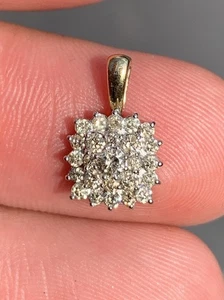 10ct Gold Diamond 0.70ct Cluster Pendant 1 G - Picture 1 of 9