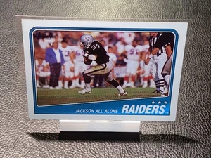 1988 BO JACKSON Topps Raiders Team - JACKSON ALL-ALONE Rookie RC #325 Crease - Bild 1 von 4