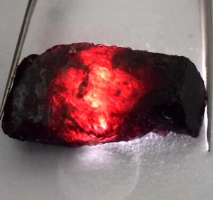 Rotbraun Burma Painit 75,25 Ct/37 mm Natur Edelstein grob zertifiziert E7574 - Bild 1 von 6