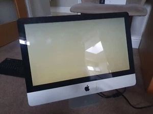 FAULTY - Apple iMac 21.5" desktop computer All-in-one A1311 2011 i3 2GHZ 4GB - Afbeelding 1 van 5