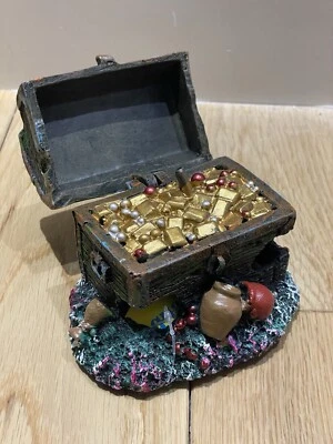 AQUARLINE Aquarium Aquarium Piraten Schatztruhe Luftbetrieben Bubbler 9x12x9cm