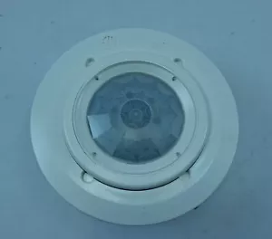 AXIO AX-OCF-24-FVF Occupancy Sensor Flush Mount OCC Sensor 24Vacac Vdc - Picture 1 of 3
