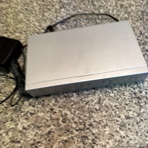 ZyXEL GS-105B v2 5-Port Gigabit Ethernet Switch (146) - Picture 1 of 7