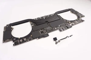 Apple MacBook Pro 15" A1990 2018 2.2G 16G Logic Board 256 820-01041-A Touch READ - Picture 1 of 2