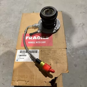 New 1997-2004 C5 Corvette Genuine GM LS1 LS6 Clutch Slave Cylinder 24264180 - Picture 1 of 2