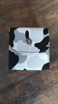 USED A BATHING APE WATCH. GOOD - Image 1 of 4