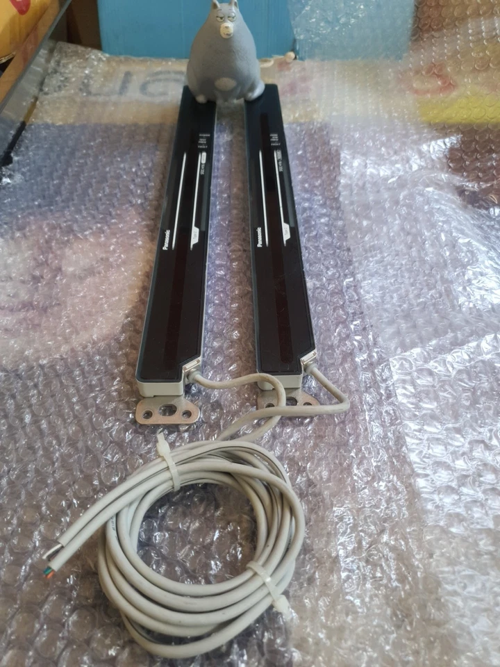 SF2C-H16-N ( SF2C-H16-N E  & SF2C-H16-N D ) SUNX Panasonic Light Curtain sensor  - Image 1 of 4
