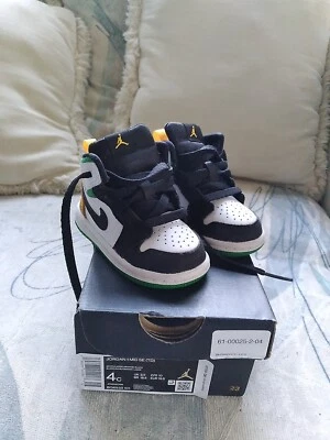 Nike Air Jordan 1 Oakland verde pino, dorado blanco Mid SE BQ6933-101 niño pequeño talla 4C Foto 1 de 4