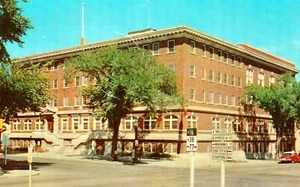 1960 YMCA Street View Sioux Falls South Dakota SD Postcard - Picture 1 of 2