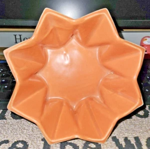 Red Wing Prismatique 791 Ceramic Planter Mandarin Orange - Picture 1 of 7