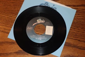 NEW VINYL 45 RECORD JOE DIFFIE HONKY TONK ATTITUDE B/W JUST A REGULAR JOUNPLAYED - Picture 1 of 2