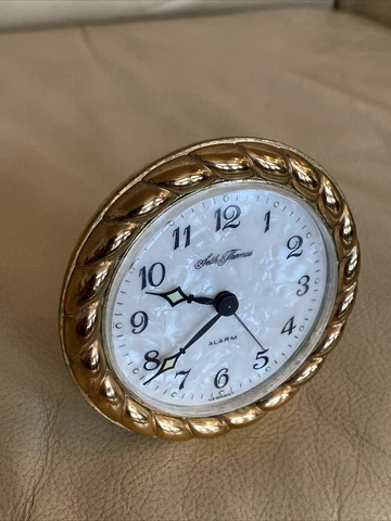 Vtg Seth Thomas Round Gold Tone Travel Alarm Clock Made in Germany Needs Repairs Cover