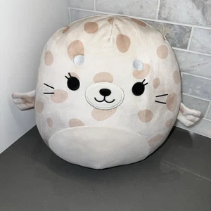 Squishmallow Lilou the Spotted Seal 12” Pre-owned - Picture 1 of 9