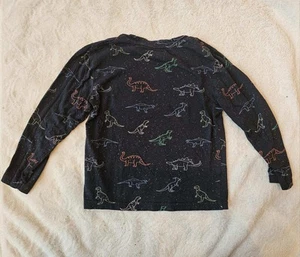 Boys T-Shirt Long Sleeves Black With Colored Dinosaurs By Craft & Flow Size 4-5 - Picture 1 of 4