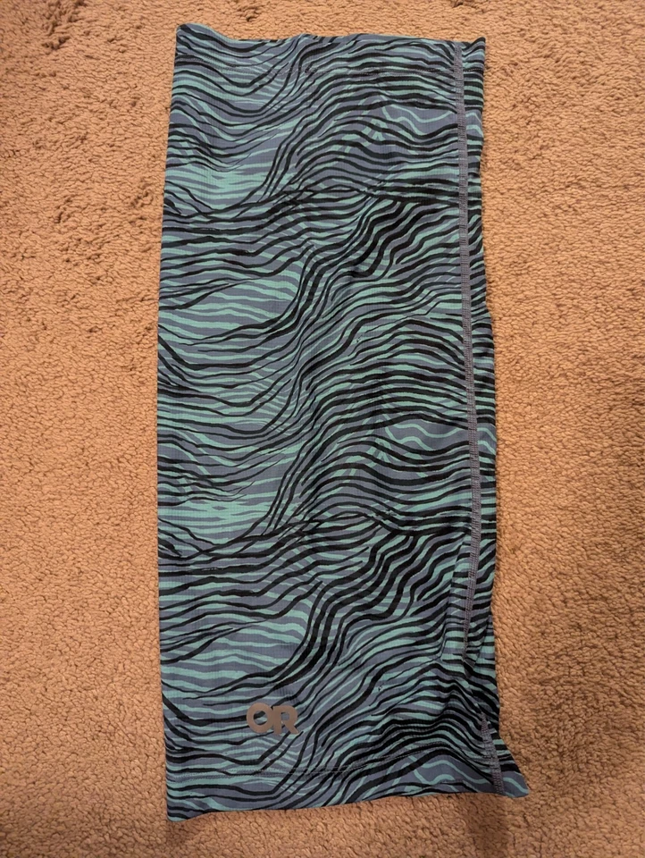 Outdoor Research Printed Echo Ubertube Neck Gaiter Ultralight - Med / Lg - 65g - Image 1 of 4