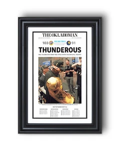 Periódico enmarcado Oklahoma City Thunder NBA Champions 2025 “THUNDEROUS” - Imagen 1 de 12