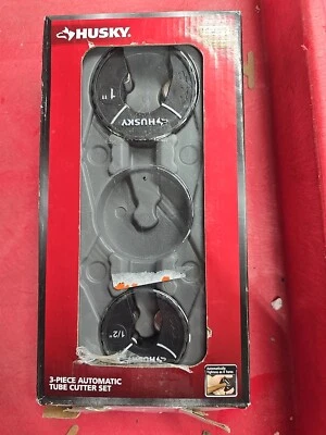 Husky Close Quarters Tubing Cutter Set with Case (2-Piece) 1/2 And 1" - Image 1 of 2
