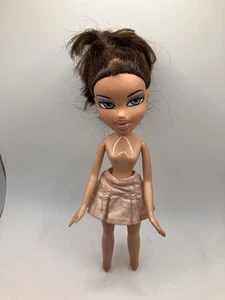 MGA Bratz Puppe Wintertime Wonderland Dana Doll 2001 mit Rock lesen - Bild 1 von 7