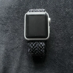 Apple Watch Series 1 38mm Aluminiumgehäuse Silber - Bild 1 von 1