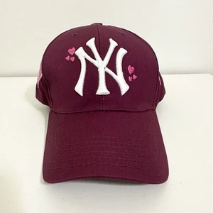 Cappello donna New York Yankees ricamato malva e cuori rosa baseball MLB - Foto 1 di 4