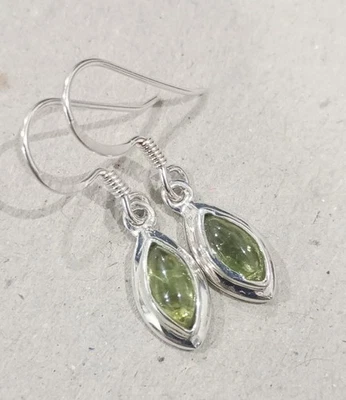 Genuine Natural Peridot 925 Sterling Silver Dangle Drop Earrings Slight Faults - Image 1 of 4