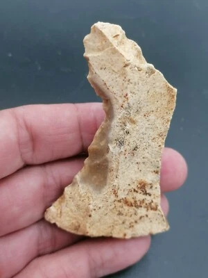 France Upper Paleolithic prob. Aurignacian Nice notched scraper Chisel Dordogne - Image 1 of 4