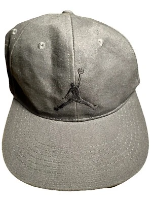 Gorra Jordan Gorra Snap Back Negra Logo Juvenil Gorra Ajustable Baloncesto Logo Jumpman Foto 1 de 4