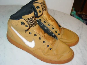 "Zapatos Nike Son of Force 2015 ""Trigo"" negros de medio invierno! Talla 11 - Imagen 1 de 12