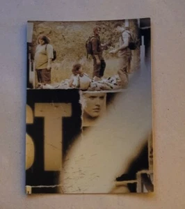LOST SEASON TWO - PUZZLE CHASE CARD SET - CHASE CARD ?-5 (HOLO) NM - Picture 1 of 2