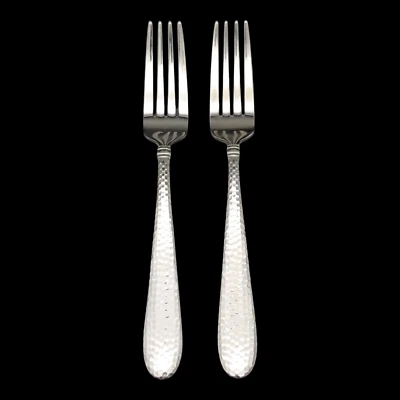 2 tenedores de cena con anillo de martillo Logan de toalla - cubiertos de acero inoxidable de 8" martillados Foto 1 de 4