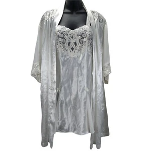 Vintage 90s Maidenform Short Nightgown Robe Set Size S White Lace Satin Beaded - Picture 1 of 12