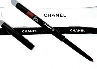 Chanel Stylo Yeux Waterproof Long Lasting Eyeliner 928 Eros - Image 1 of 3