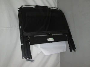 Mercedes-Benz W414 Vaneo Schiebedach Glas Sonnenschutz elektrisch A4147800005 - Bild 1 von 3