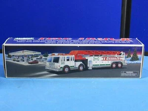 Vintage Hess Toy Fire Truck NOS Original Box - Picture 1 of 3