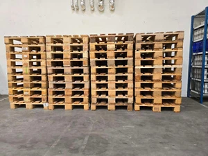 40 Stück Europaletten Paletten Tauschpaletten Holzpaletten gemischt B-Ware - Bild 1 von 11