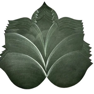 Set of 6 Fabric on Vinyl Leaf Shaped Diecut Green with White Placemats - Picture 1 of 6