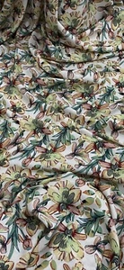 Tela de viscosa floral blanca verde naranja 58"" precio por metro - Imagen 1 de 2